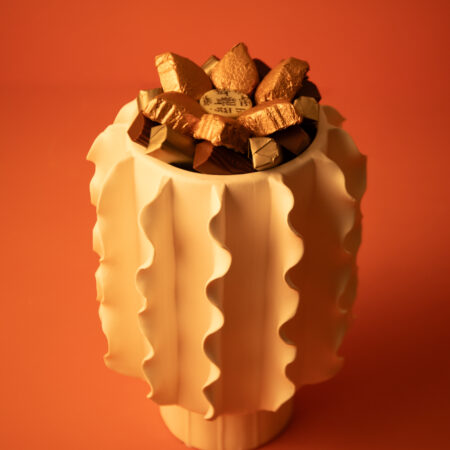 Vase Pétale – 600g de chocolats