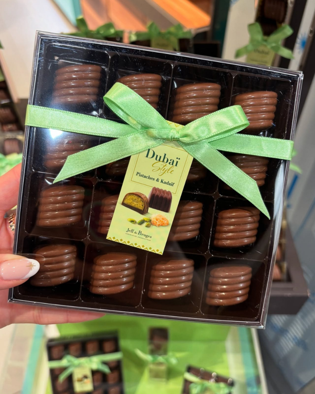 VOUS AVEZ DIT PISTACHE ET KADAÏF?